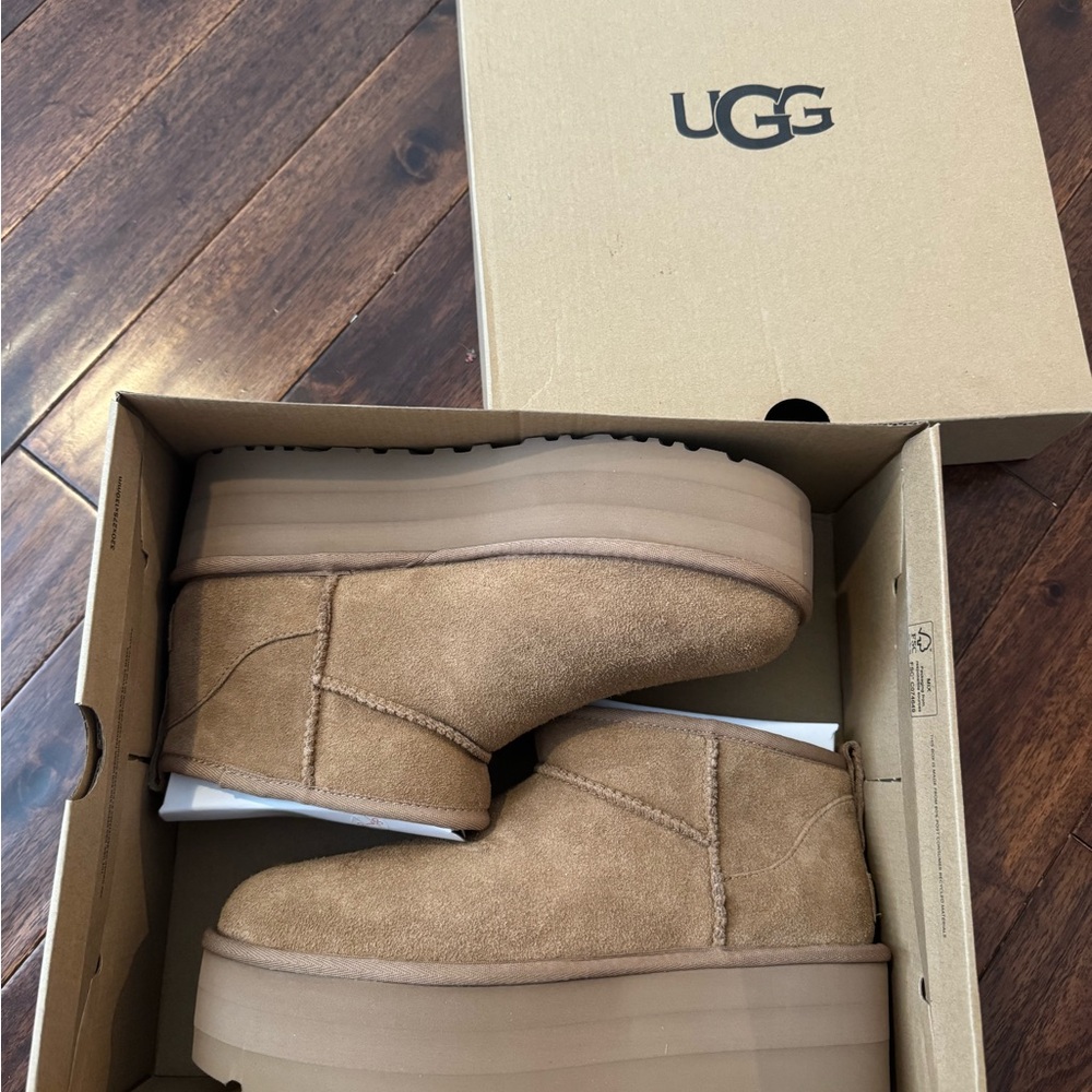 UGG Platform Ultra Mini